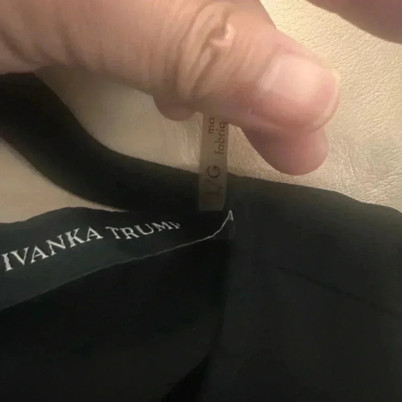 ✨2 for $15 IVANKA TRUMP COLD SHOULDER BLOUSE✨ - Picture 7 of 8